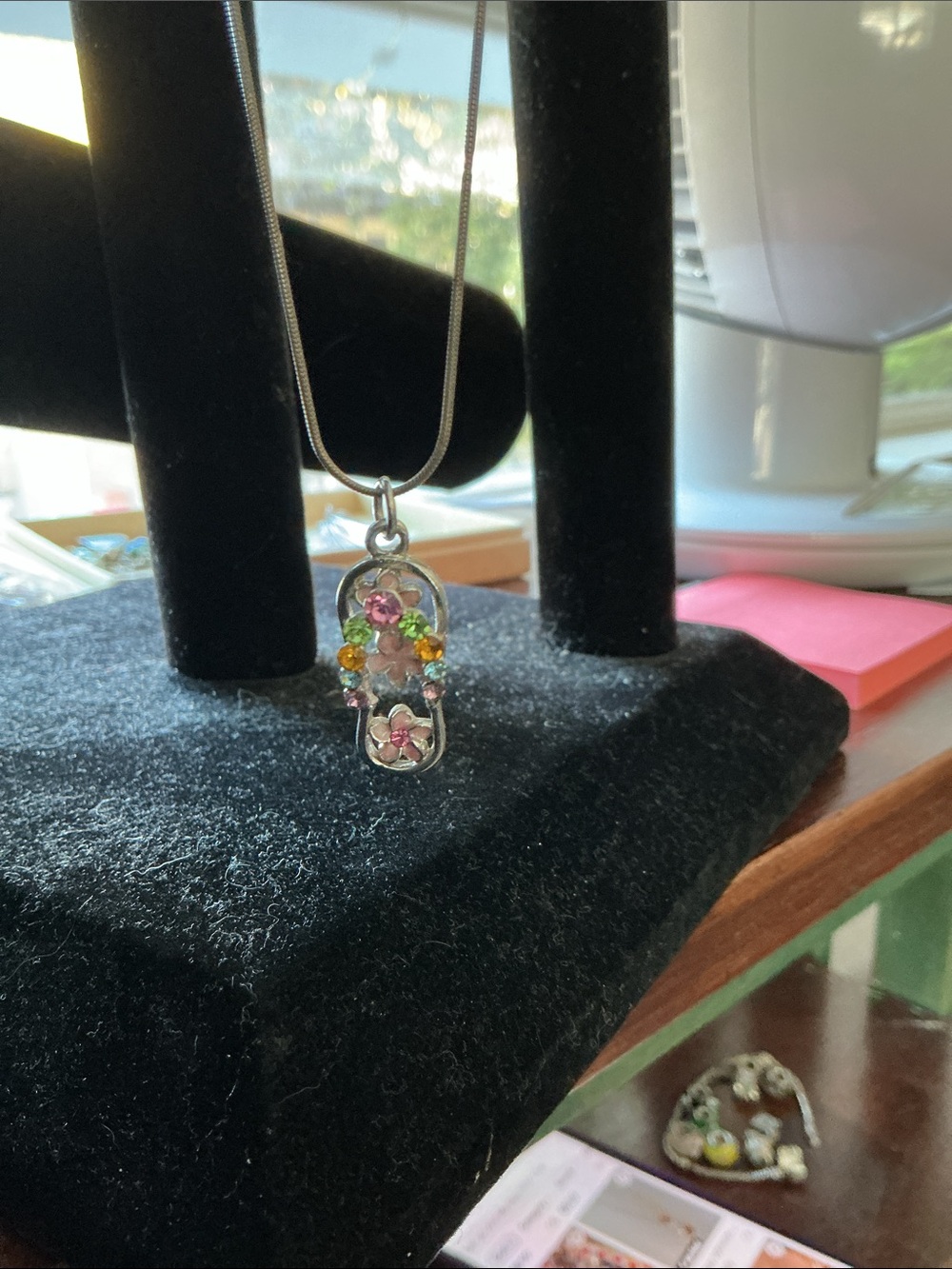 Multicolor Crystal Flower Flip-Flop Pendant Necklace - Women Jewelry